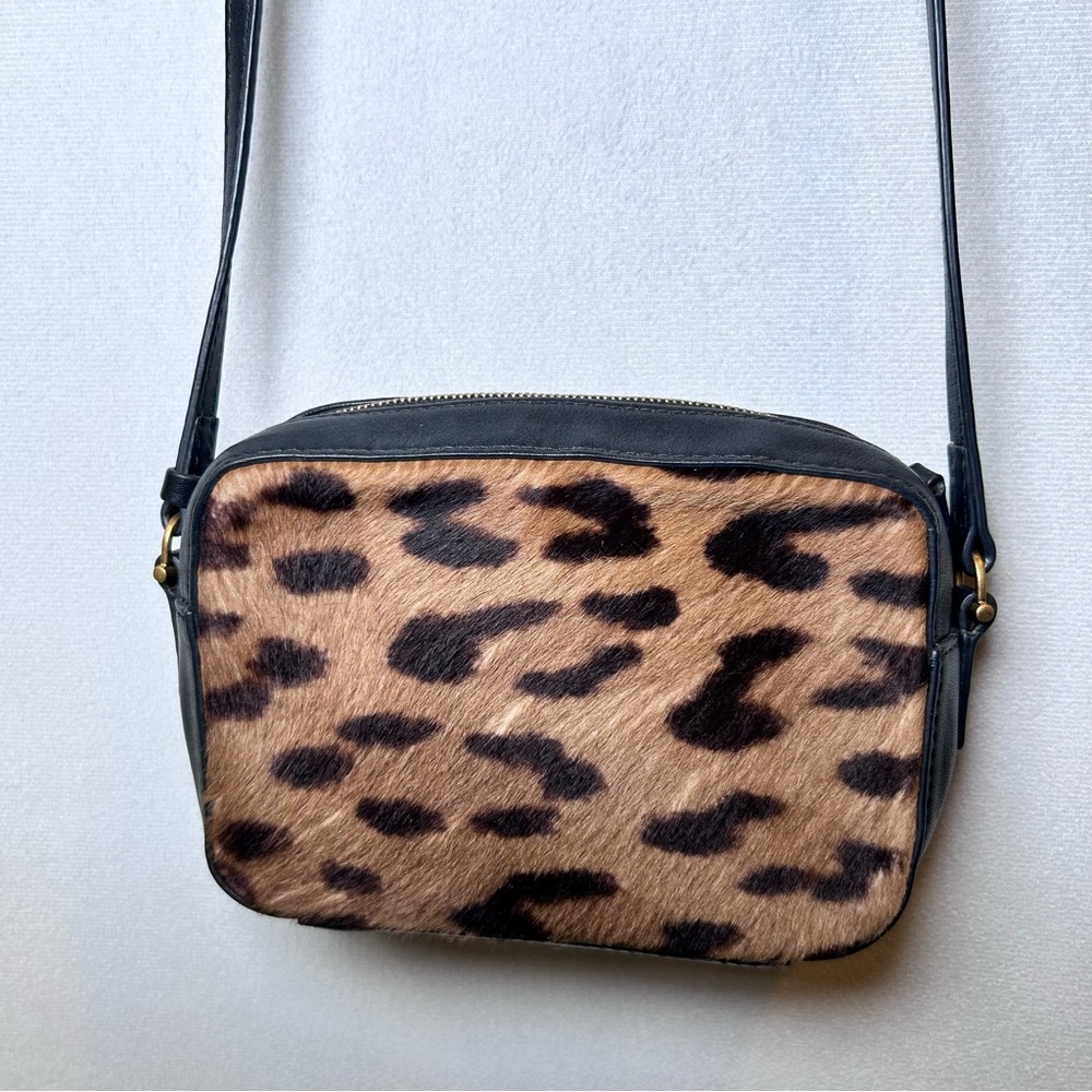 Aritzia Auxiliary Leopard Print Pony Hair Haircalf Crossbody Bag Genuine Leather - Picture 3 of 16